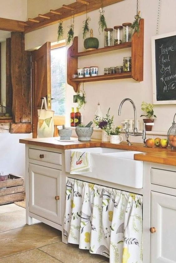 Farmhouse Style Kitchen Sinks