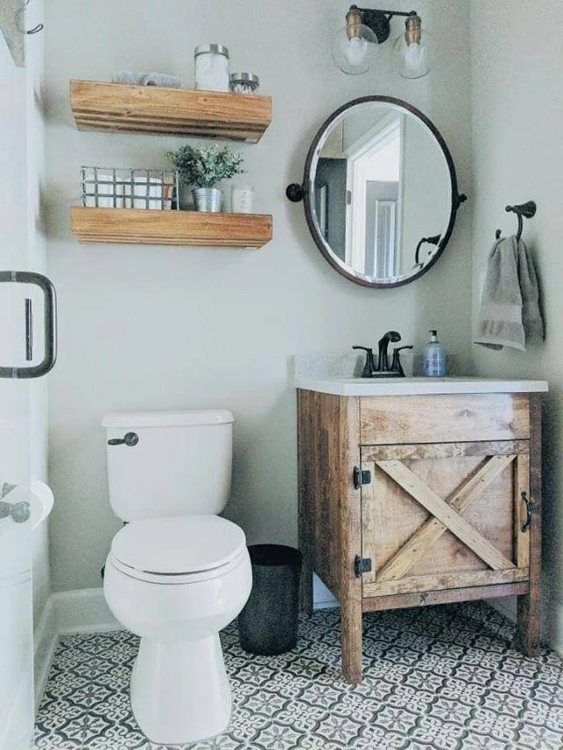 Small Farmhouse Bathroom Decor Ideas