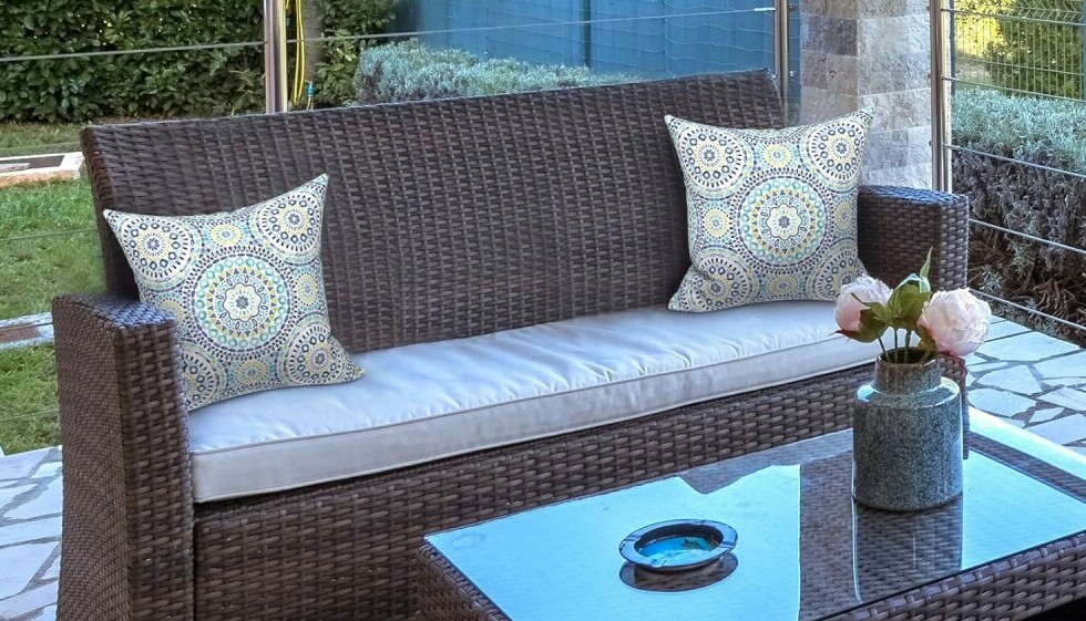 Outdoor Patio Throw Pillows